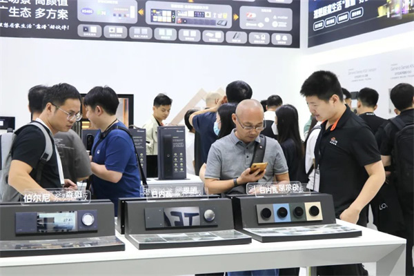 盈趣智能 x 上海SSHT | 以靠譜品質(zhì)精彩出圈 盈趣智能 x 上海SSHT | 以靠譜品質(zhì)精彩出圈