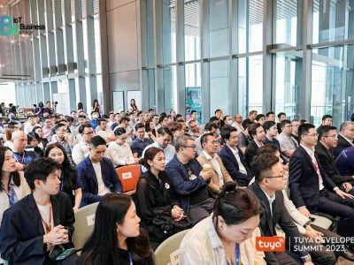 涂鴉智能亮相TUYA開(kāi)發(fā)者大會(huì)(新加坡)