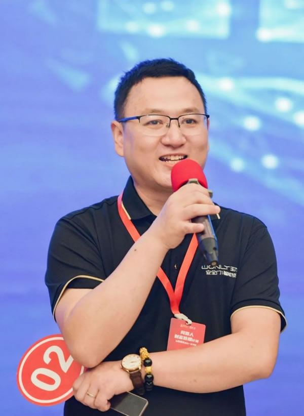 王力智能鎖第四批同路人財(cái)富倍增計(jì)劃大會(huì)圓滿召開_6