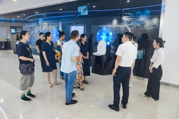 為教師“賦能”,榮事達智能家居校企聯動協同育人_4