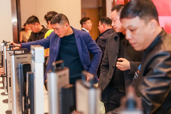 2023年度頂固&因特智能門鎖全國經(jīng)銷商大會圓滿收官!_4