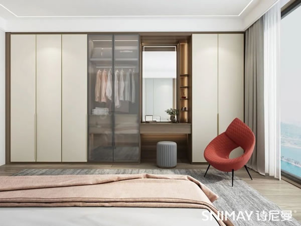 淺指智能鎖定制衣柜案例,輕奢玻璃配衣柜真的絕了_4