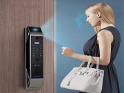 門鎖經銷商常遇的寶媽一族難題：當抱娃遇上拎重物，解鎖回家如何更便捷？