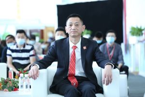 新潮澎湃+2021門業(yè)及定制家居品牌峰會現(xiàn)場紀實