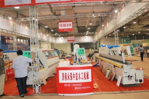 濟南永強中意木工機械